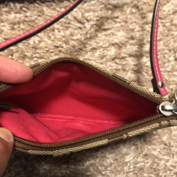 Coach Wallet/Wristlet - Picture 5 of 5